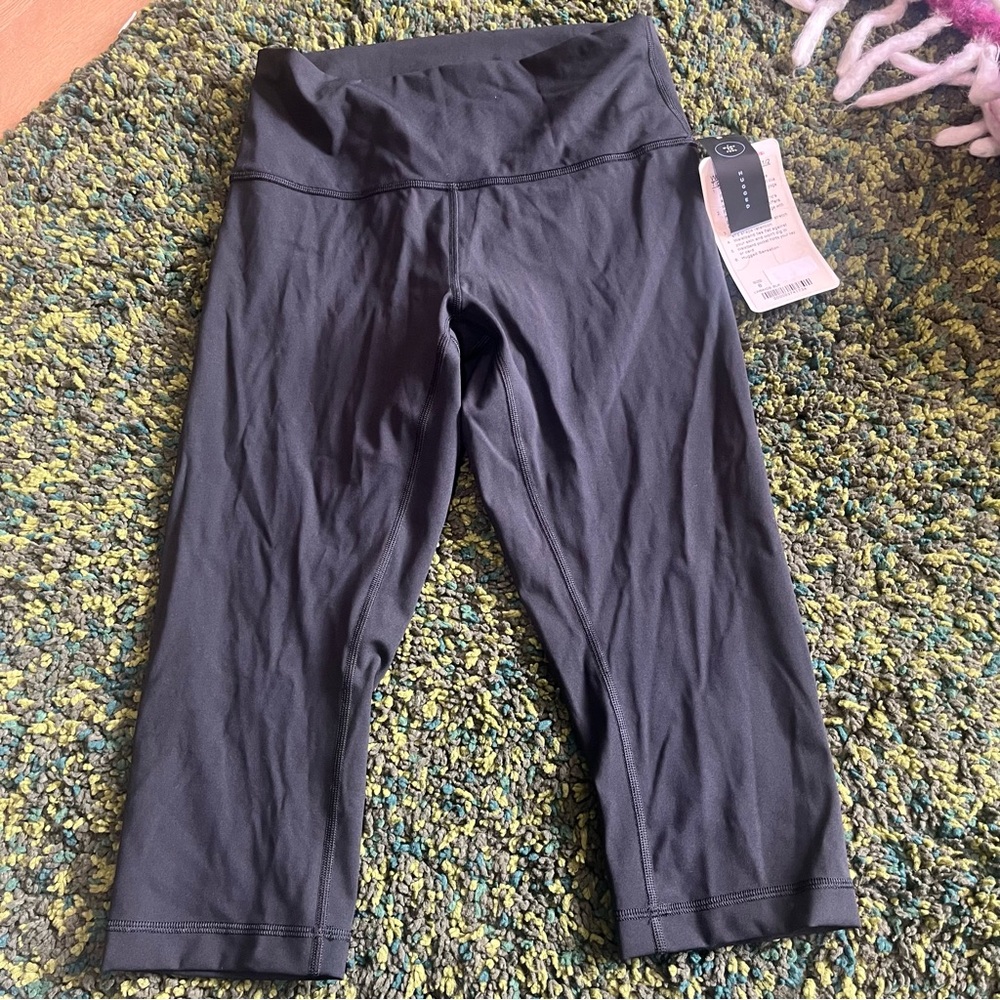 Lululemon wunder under 1/2 tight